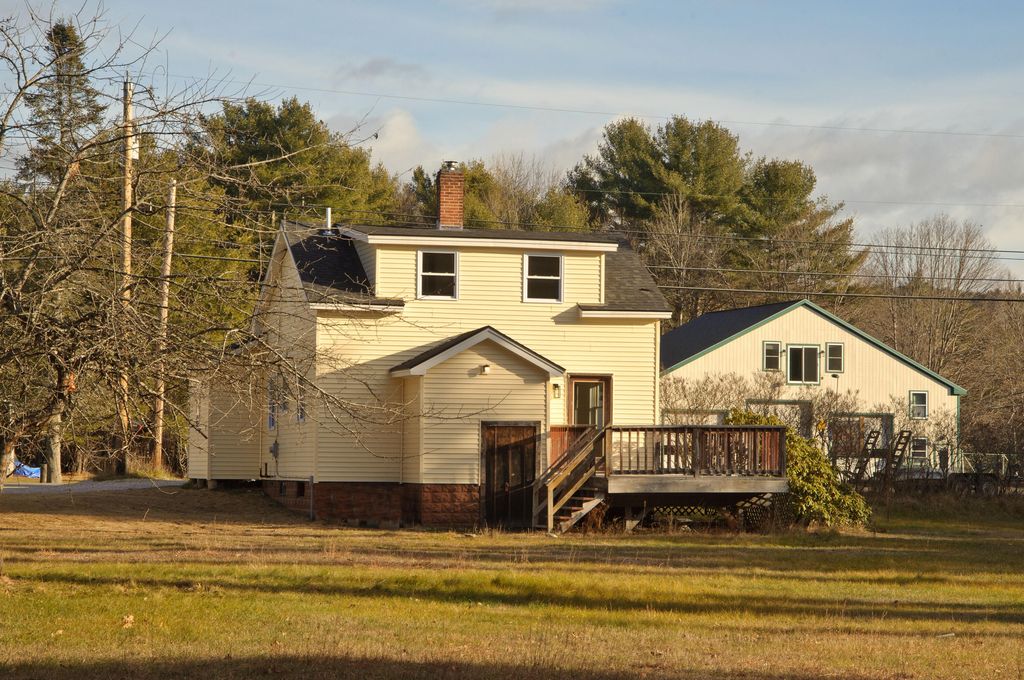 Photo of 131 Mechanic Falls Road, Oxford, ME 04270 (MLS # 1644475)
