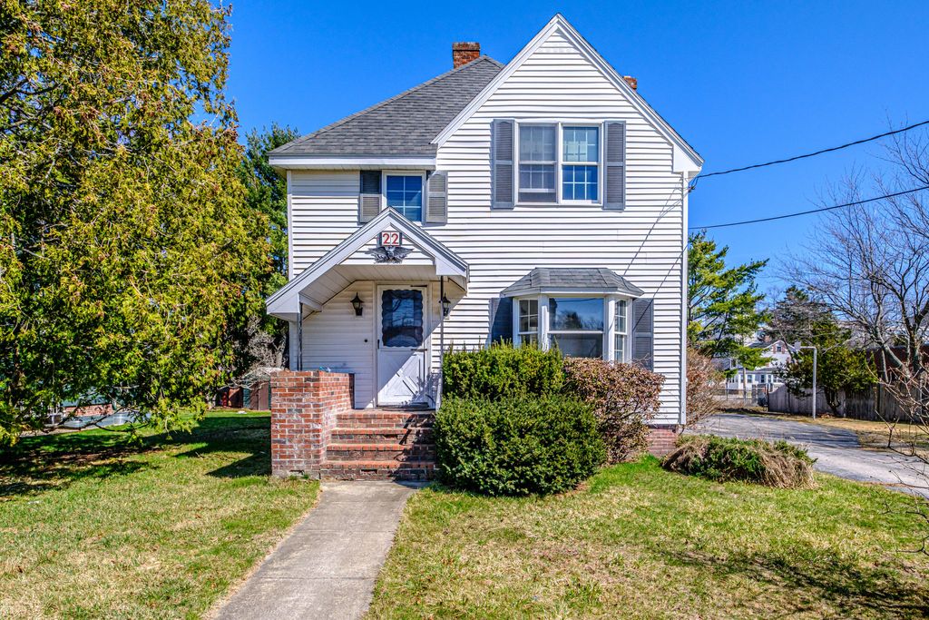 Photo of 22 Davis Street, Portland, ME 04102 (MLS # 1660663)