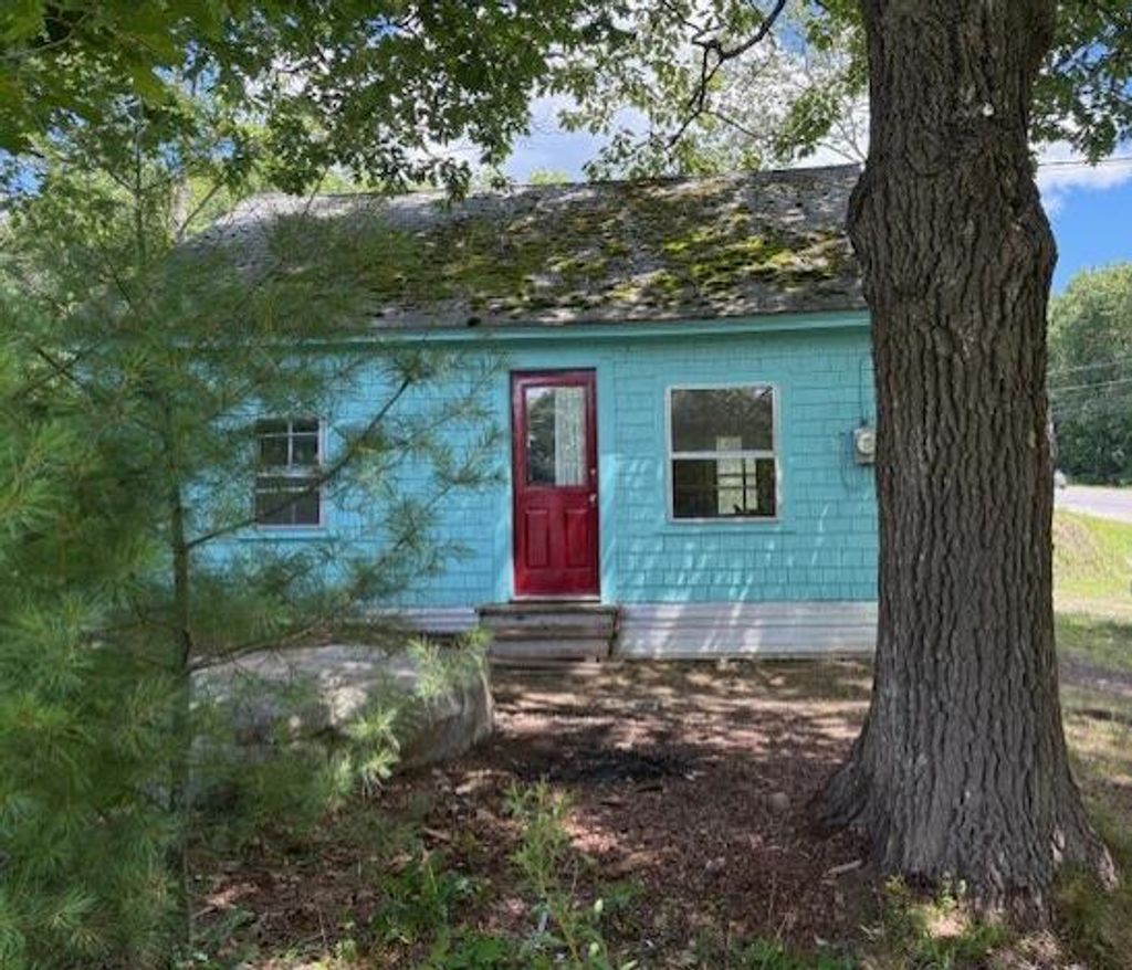 Photo of 2579 N Belfast Avenue, Augusta, ME 04330 (MLS # 1633099)