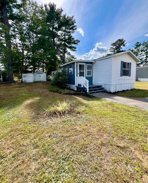 Photo of 21 Holiday Lane, Standish, ME 04084 (MLS # 1636166)