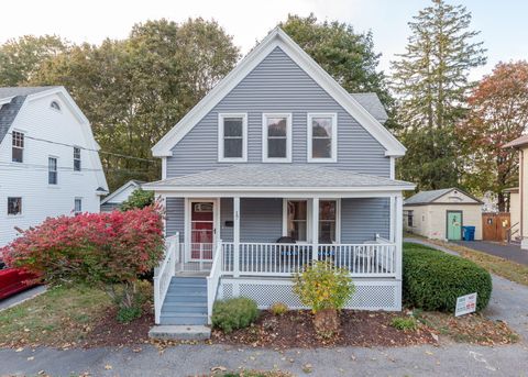 Photo of 17 Belfort Street, Portland, ME 04103 (MLS # 1658990)