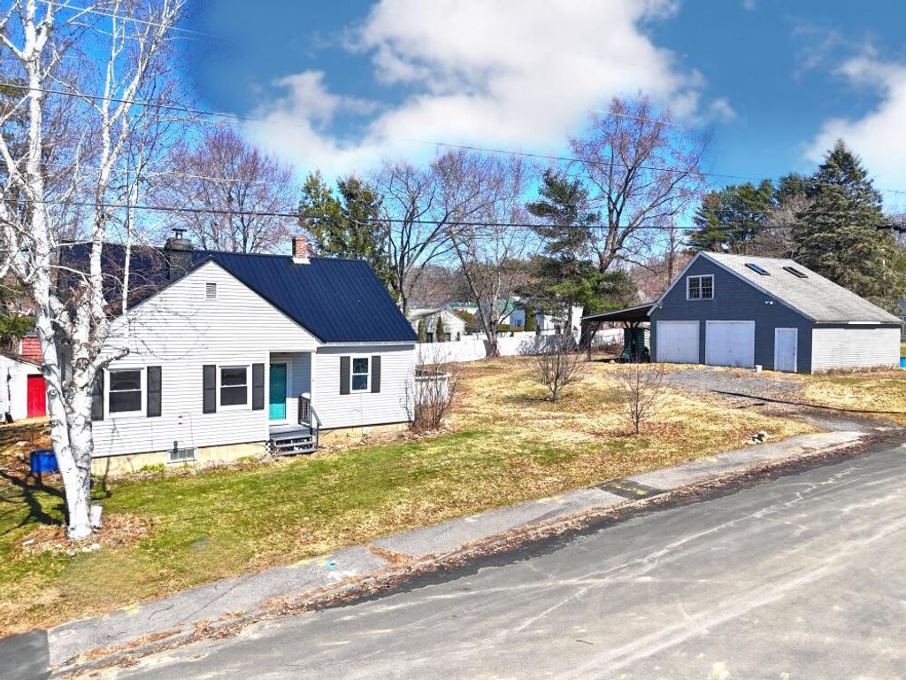 Photo of 45 Elm Avenue, Augusta, ME 04330 (MLS # 1657060)