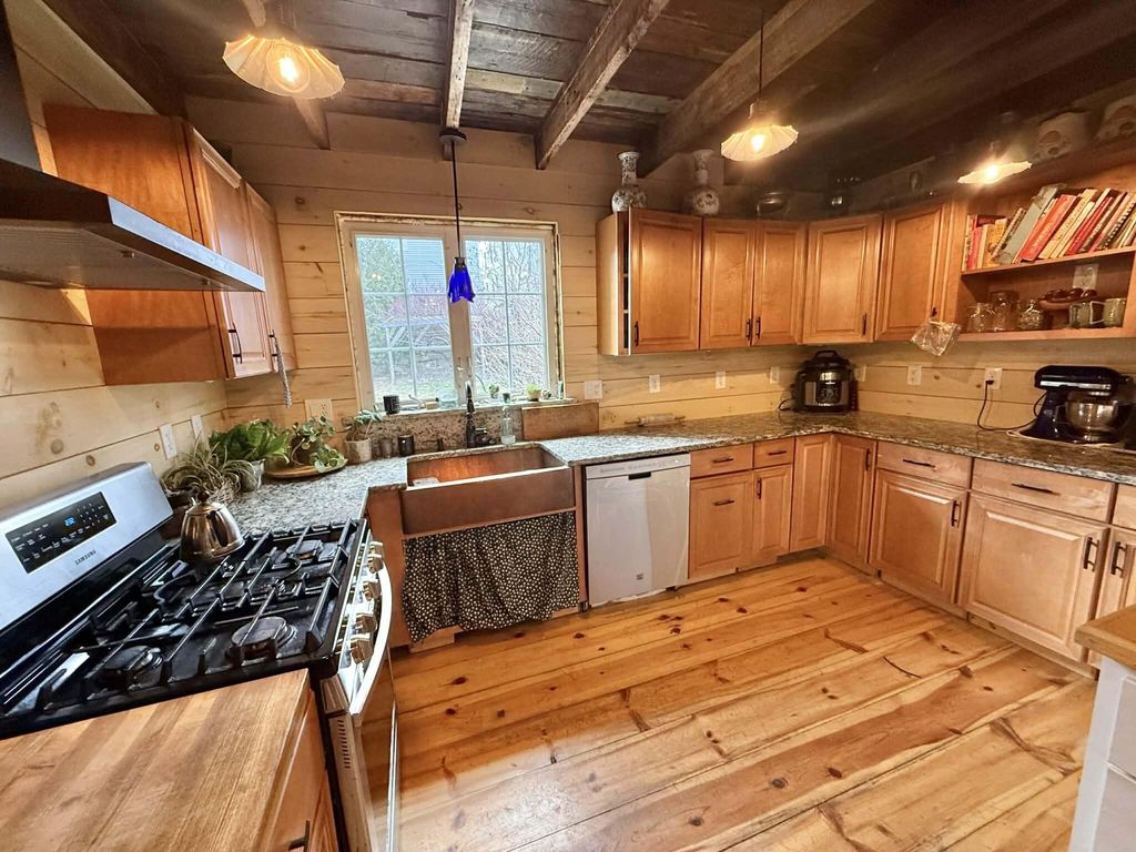 Photo of 109 Shawmut Street, Lewiston, ME 04240 (MLS # 1657936)