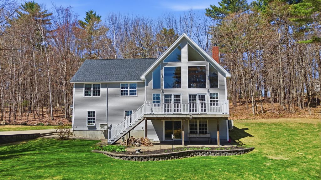 Photo of 43 Hoyt Drive, Monmouth, ME 04259 (MLS # 1661076)