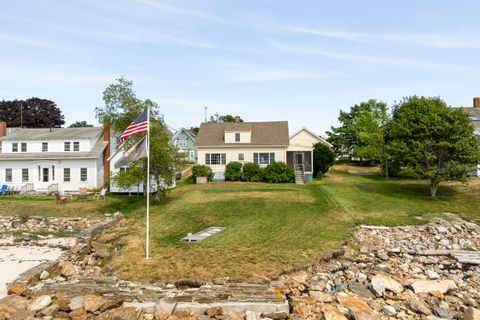 Photo of 1 Fish Point Road, Bristol, ME 04554 (MLS # 1662201)