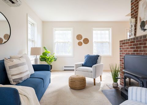 Photo of 20 Windsor Pines Drive, Scarborough, ME 04074 (MLS # 1657964)