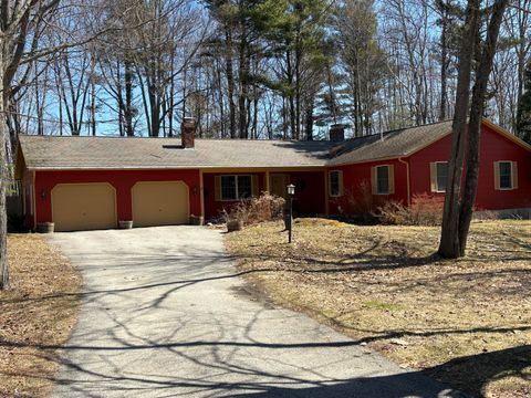 Photo of 34 McAuley Road, Cape Elizabeth, ME 04107 (MLS # 1657072)