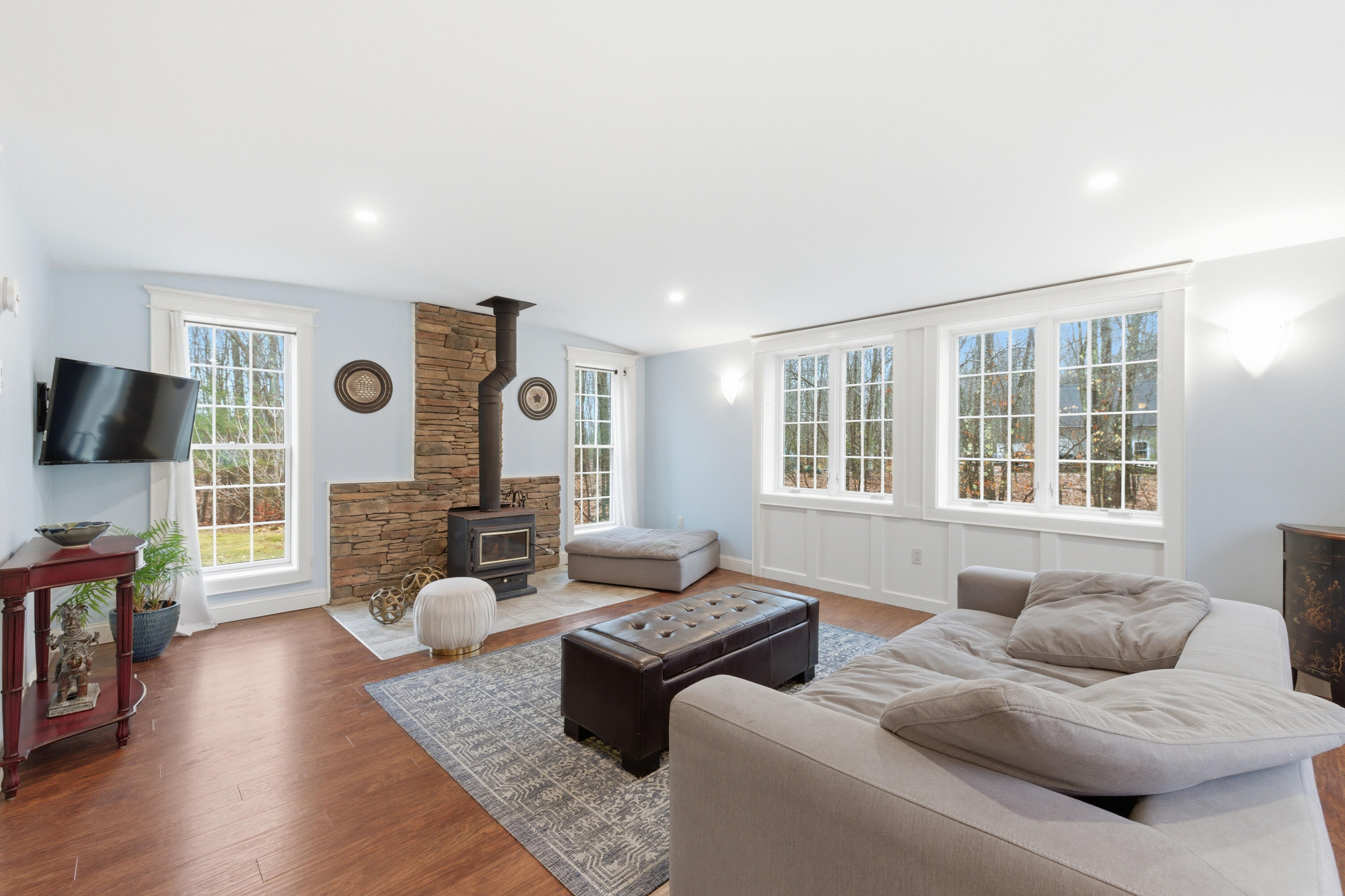 7 Littlefield Drive