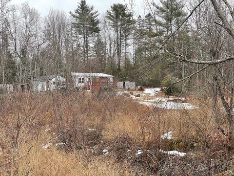 Photo of 9 Jackson St, Dexter, ME 04930 (MLS # 1655897)