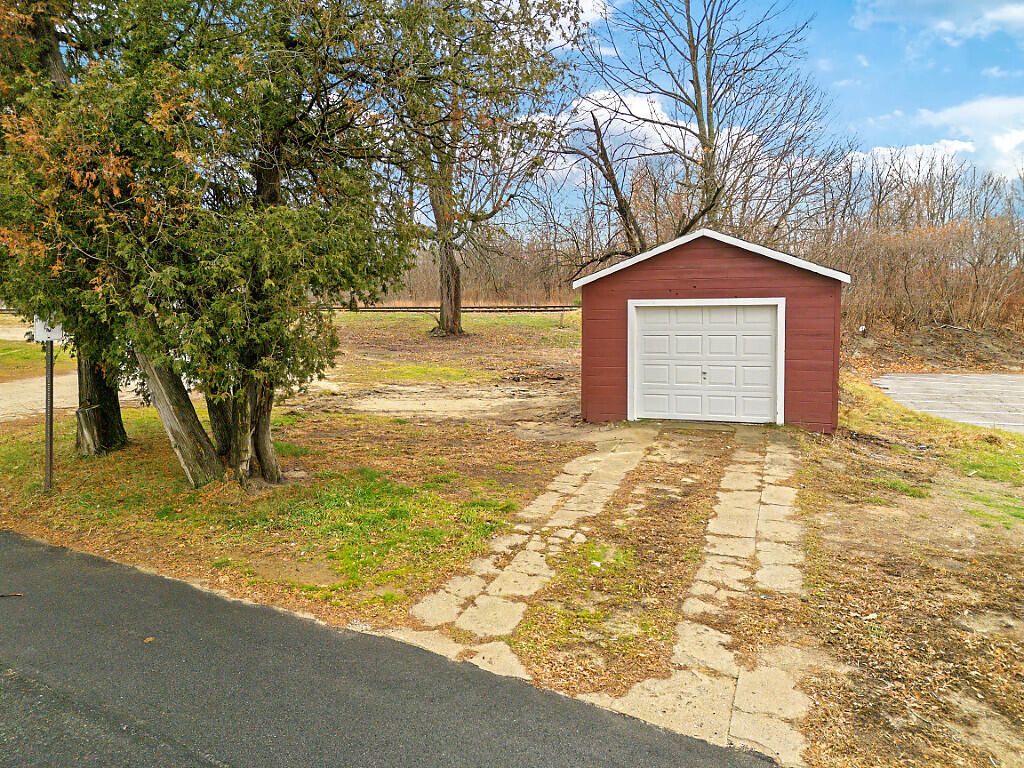 Photo of 63 Elm Street, Mechanic Falls, ME 04256 (MLS # 1659743)