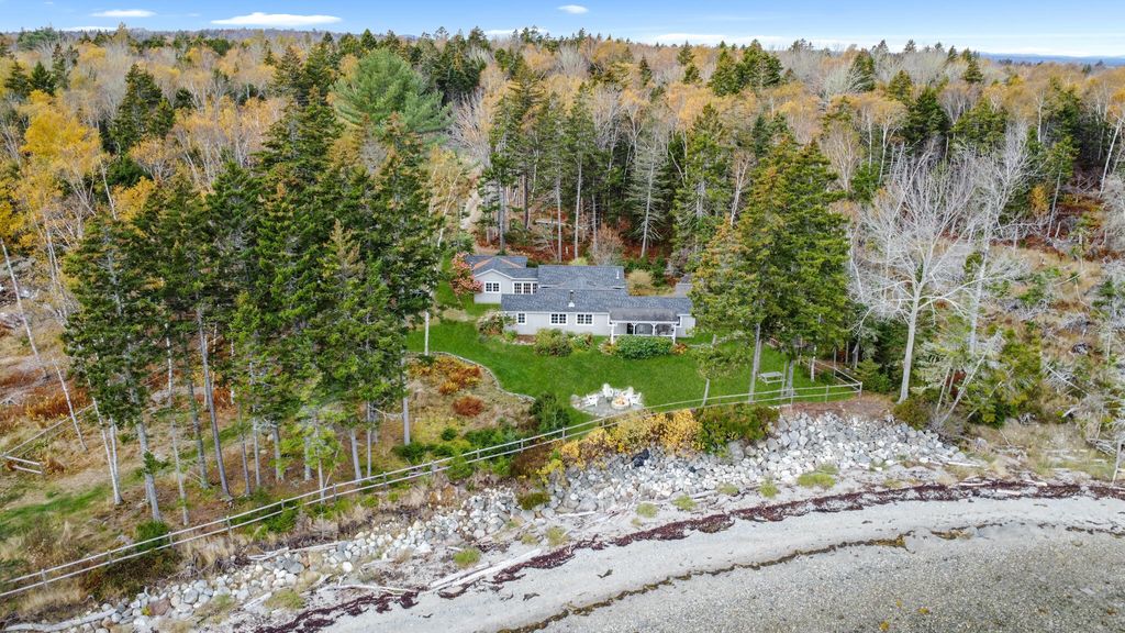Photo of 1578 Pripet Wood Lane, Islesboro, ME 04848 (MLS # 1641919)