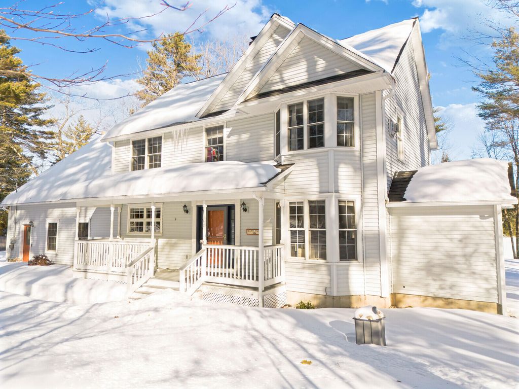 Photo of 52 Twinleaf Lane, Sidney, ME 04330 (MLS # 1652843)
