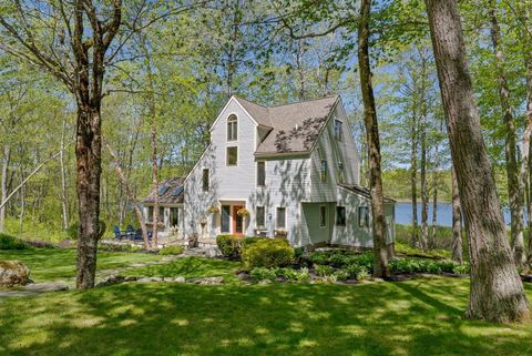 Photo of 38 Porcupine Ridge Road, Bremen, ME 04551 (MLS # 1664030)