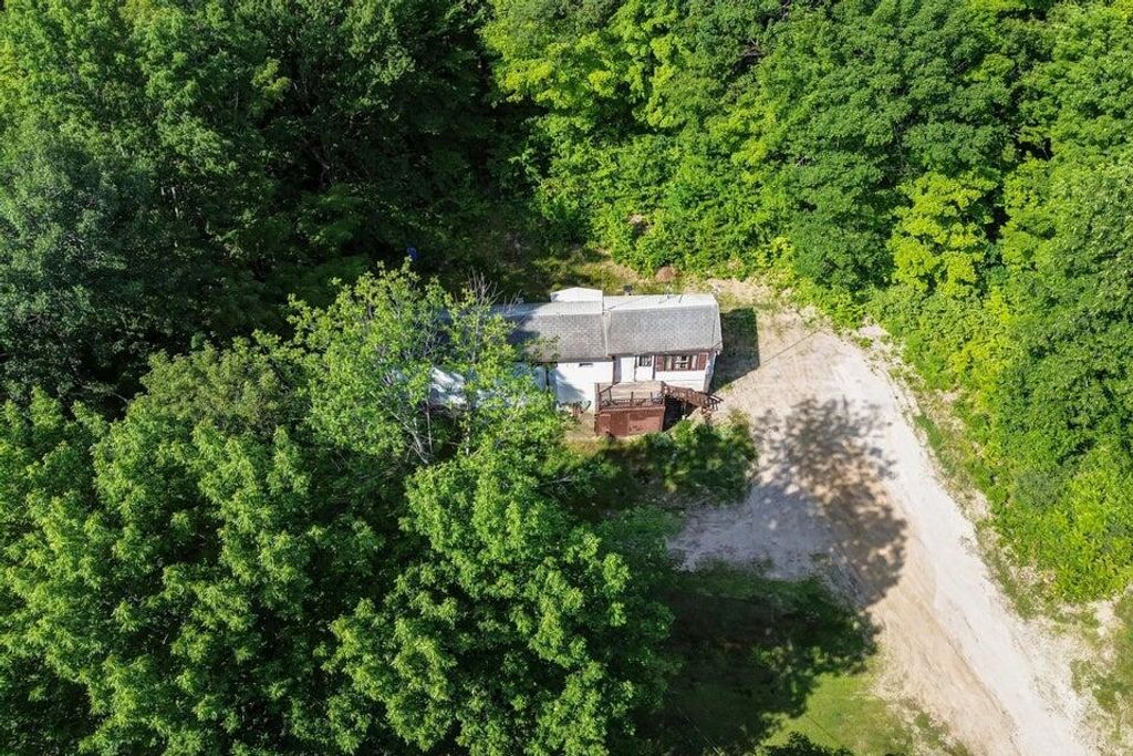 Photo of 325 N Raymond Road, Poland, ME 04274 (MLS # 1642625)
