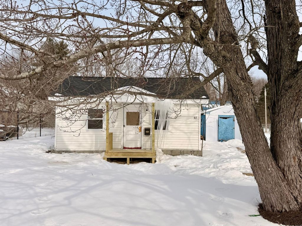Photo of 97 Merryfield Avenue, Waterville, ME 04901 (MLS # 1661302)