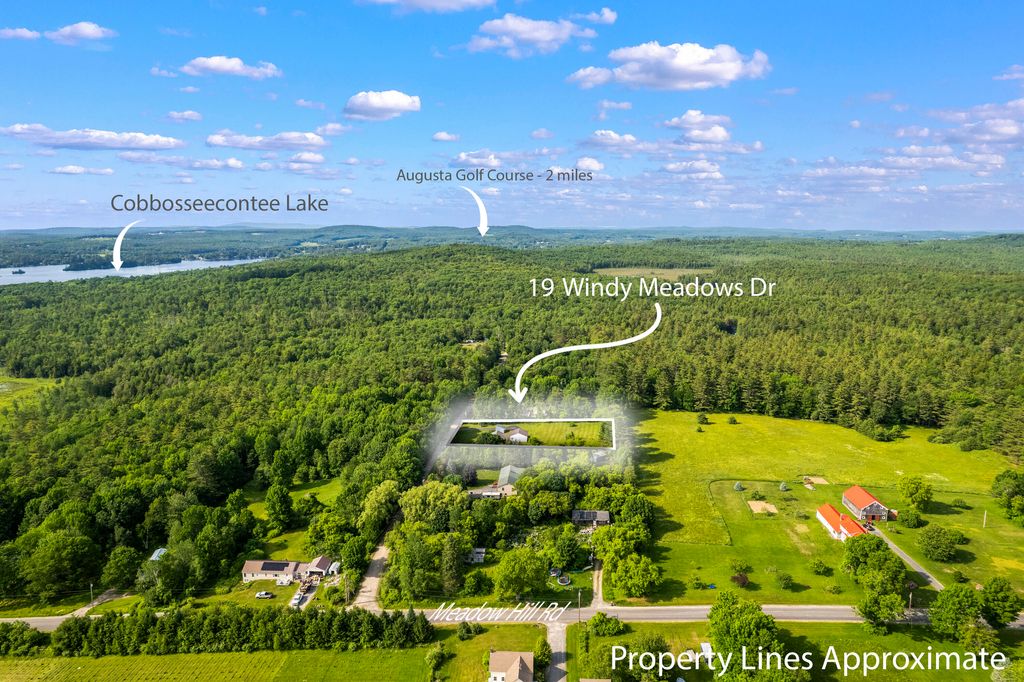 Photo of 19 Windy Meadows Drive, Manchester, ME 04351 (MLS # 1651891)