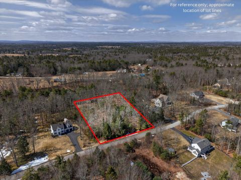 Photo of 17 Boreal Drive, Gorham, ME 04038 (MLS # 1655810)