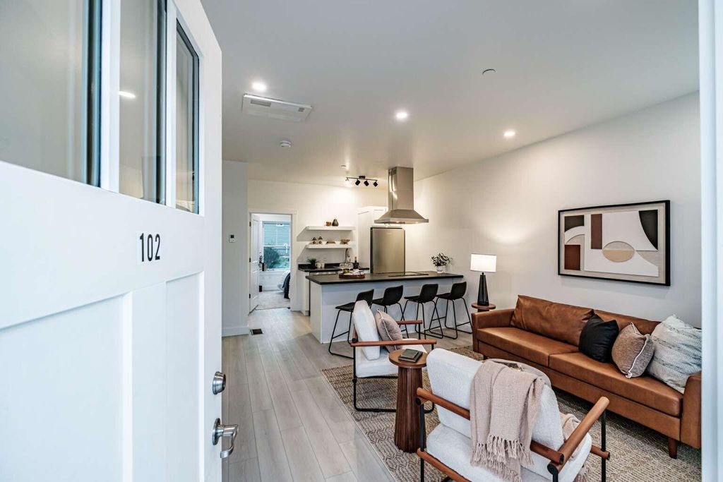 Photo of 65 Dougherty Court #106, Portland, ME 04102 (MLS # 1655087)