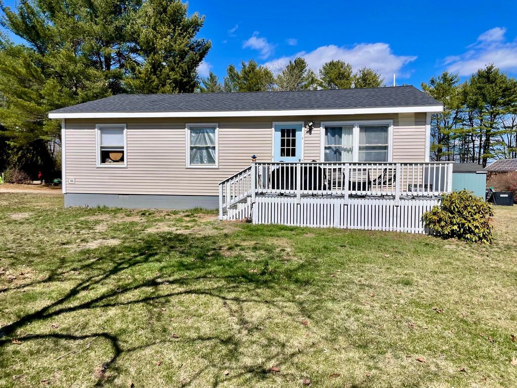Photo of 3 Nichols Lane, Kennebunk, ME 04043 (MLS # 1657545)