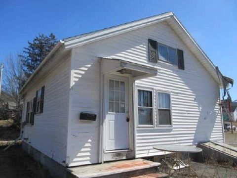 Photo of 933 Main Road, Holden, ME 04429 (MLS # 1662487)