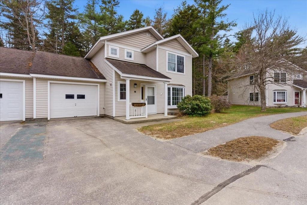 Photo of 18 Beaver Pond Road #18, Brunswick, ME 04011 (MLS # 1659483)