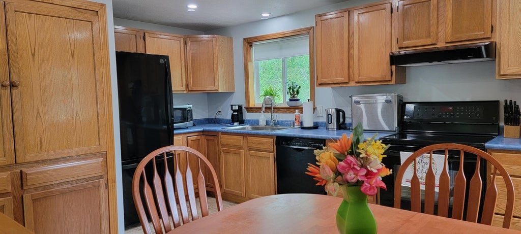 Photo of 143 Old Alfred Road, Arundel, ME 04046 (MLS # 1590044)