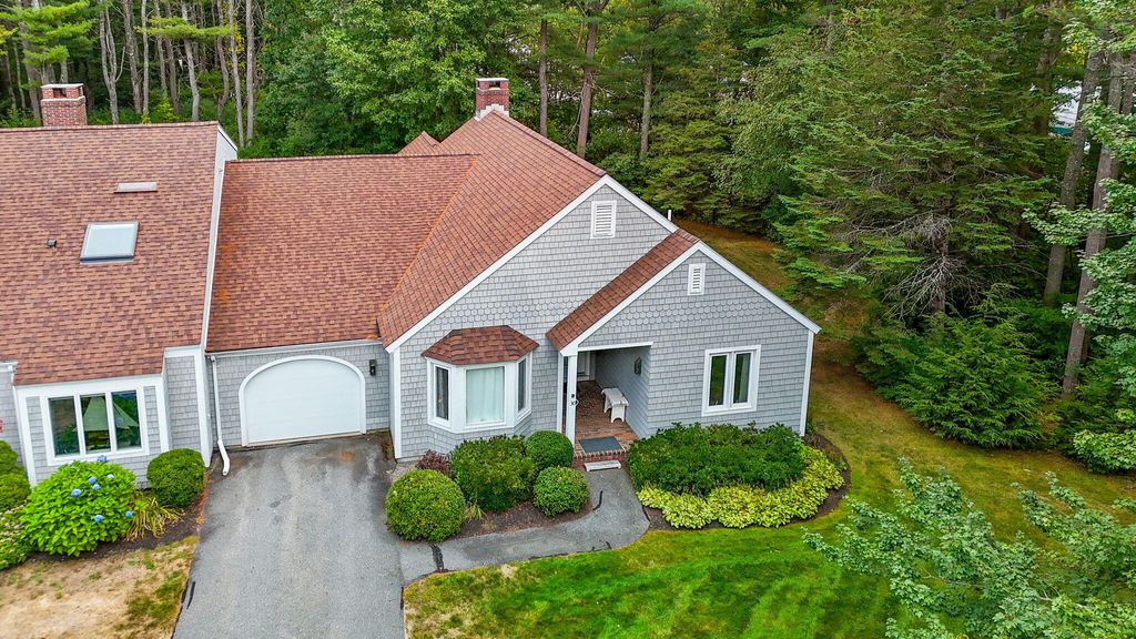 Photo of 30 Blueberry Cove #30, Yarmouth, ME 04096 (MLS # 1638160)