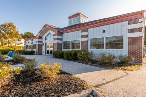 Photo of 5 Willey Road, Saco, ME 04072 (MLS # 1639187) Photo of 5 Willey Road, Saco, ME 04072 (MLS # 1639187)