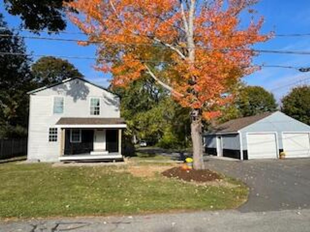 Photo of 18 Woodbury Street, Bangor, ME 04401 (MLS # 1655803)