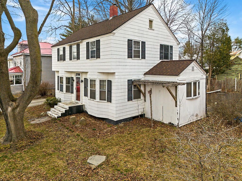Photo of 7 Donald Street, Waterville, ME 04901 (MLS # 1657560)