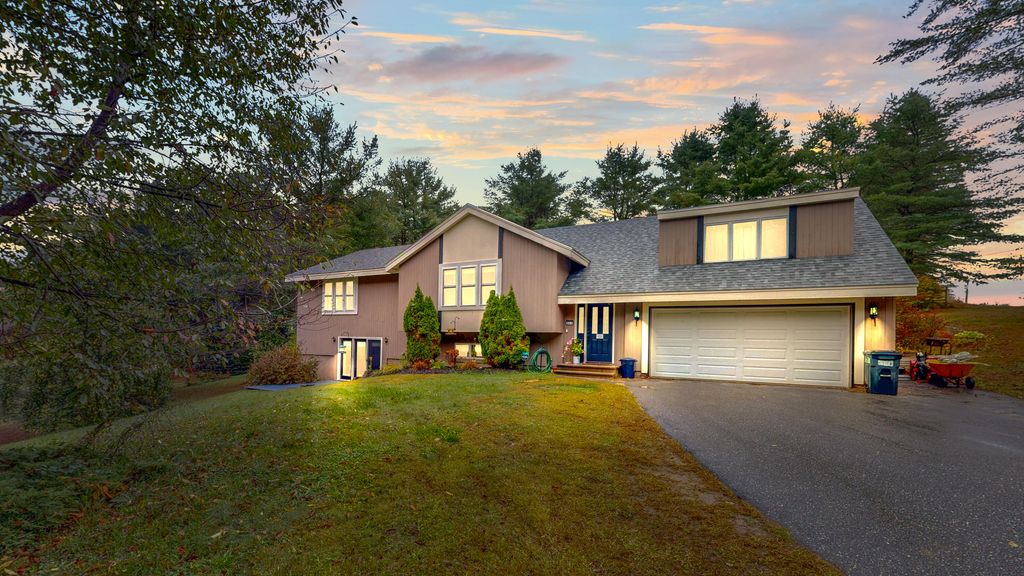 Photo of 521 Stevens Mill Road, Auburn, ME 04210 (MLS # 1637809)
