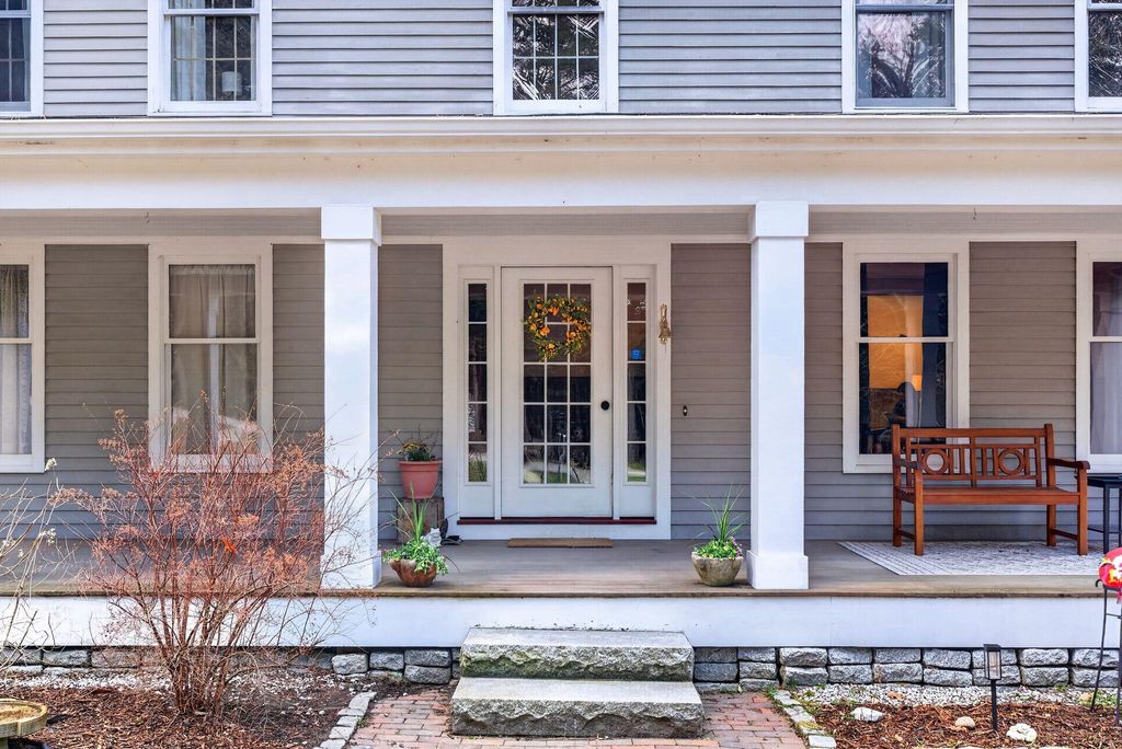 Photo of 17 Richard Road, Gorham, ME 04038 (MLS # 1658910)