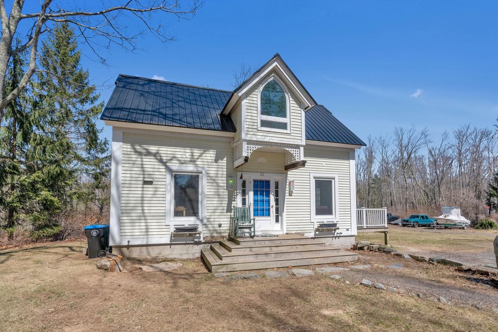 Photo of 22 Walkers Lane, Kennebunkport, ME 04046 (MLS # 1657451)