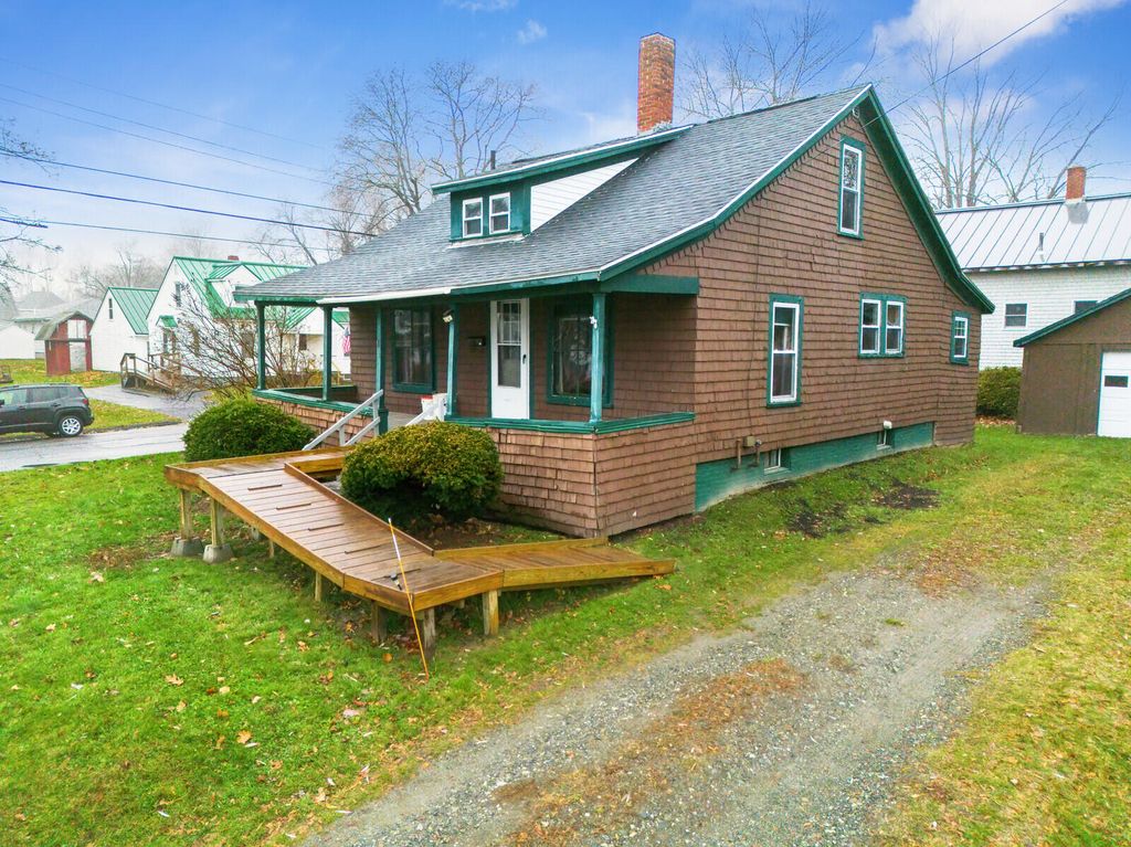 Photo of 11 Russell Street, Waterville, ME 04901 (MLS # 1644688)