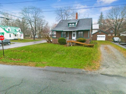 Photo of 11 Russell Street, Waterville, ME 04901 (MLS # 1644688)