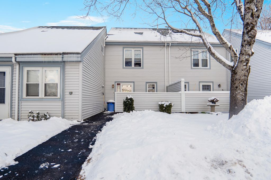 Photo of 826 Ohio Street #6, Bangor, ME 04401 (MLS # 1650656)