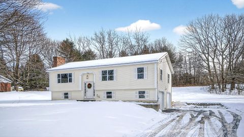 Photo of 5 Mountain View Lane, Standish, ME 04084 (MLS # 1648761)