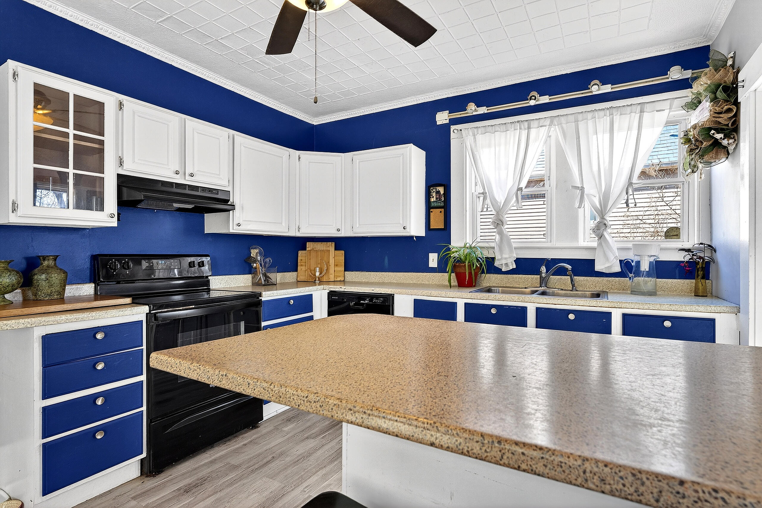 192 Brunswick Avenue