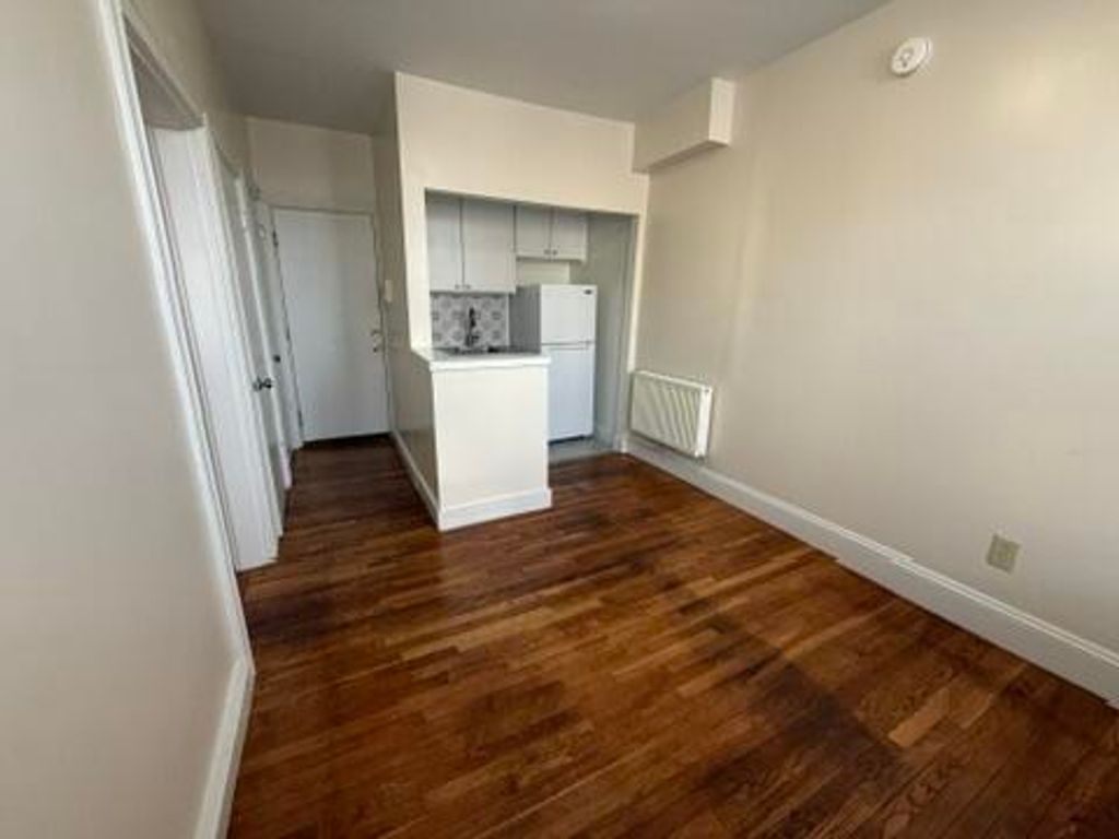 Photo of 104 Oak Street, Portland, ME 04101 (MLS # 1648865)