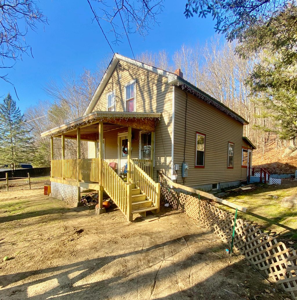 Photo of 45 Richards Avenue, Mexico, ME 04257 (MLS # 1549560)
