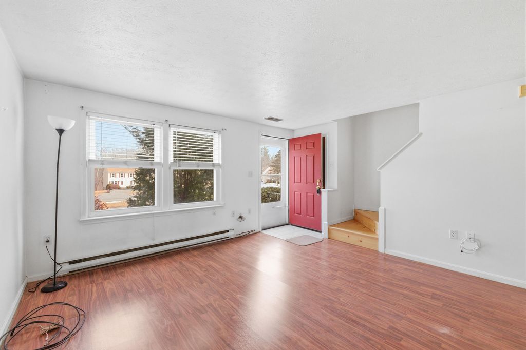 Photo of 7 Powder Mill Drive #7, Kennebunk, ME 04043 (MLS # 1655069)