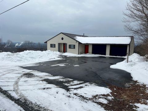 MLS: 1615663