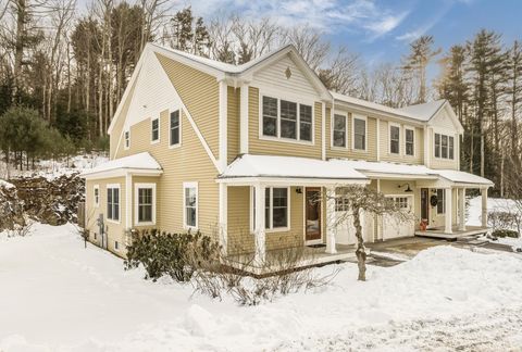Photo of 20 Harvest Ridge Road #23, Freeport, ME 04032 (MLS # 1648846)