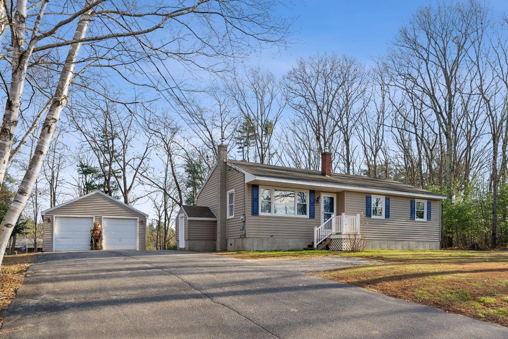 Photo of 72 New Road, Arundel, ME 04046 (MLS # 1609075)