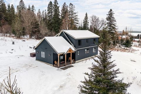 Photo of 17 Moose Ridge Road, Rangeley, ME 04970 (MLS # 1649741)