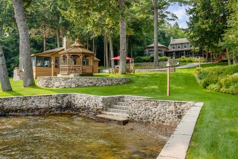 Photo of 224 Ledges Road S, Naples, ME 04055 (MLS # 1632752)