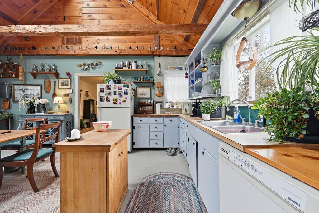 Photo of 300 W Main Street, Waldoboro, ME 04572 (MLS # 1661902)
