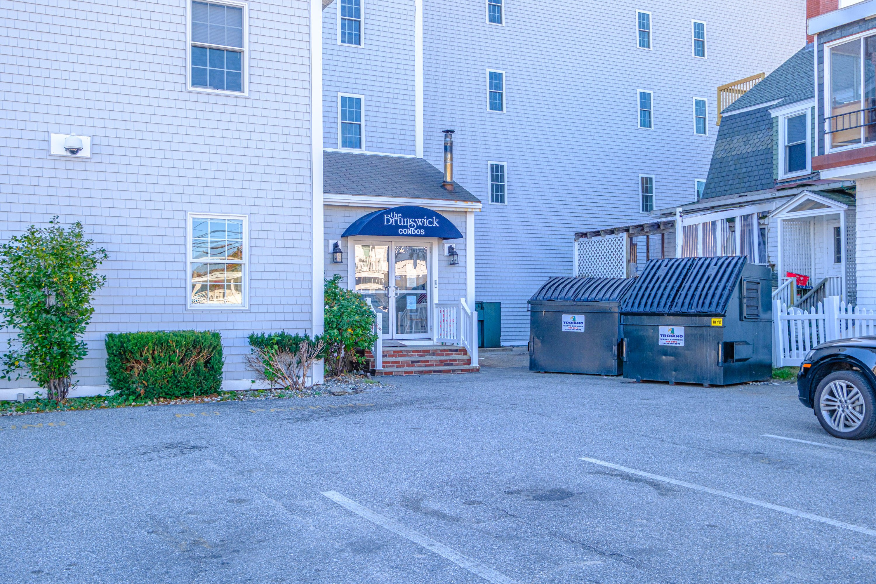 39 W. Grand Avenue 510
