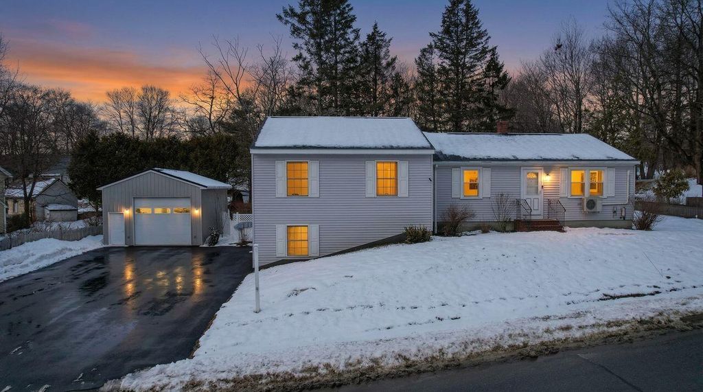 Photo of 30 Deane Street, Ellsworth, ME 04605 (MLS # 1653678)