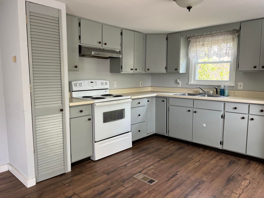 Photo of 9 Front Street, Rumford, ME 04276 (MLS # 1558712)